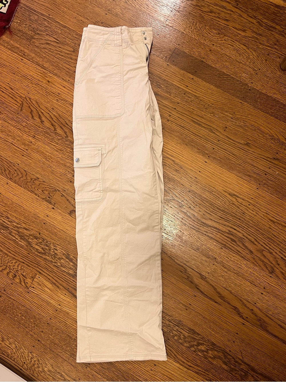 Cargo Pants in Light Beige